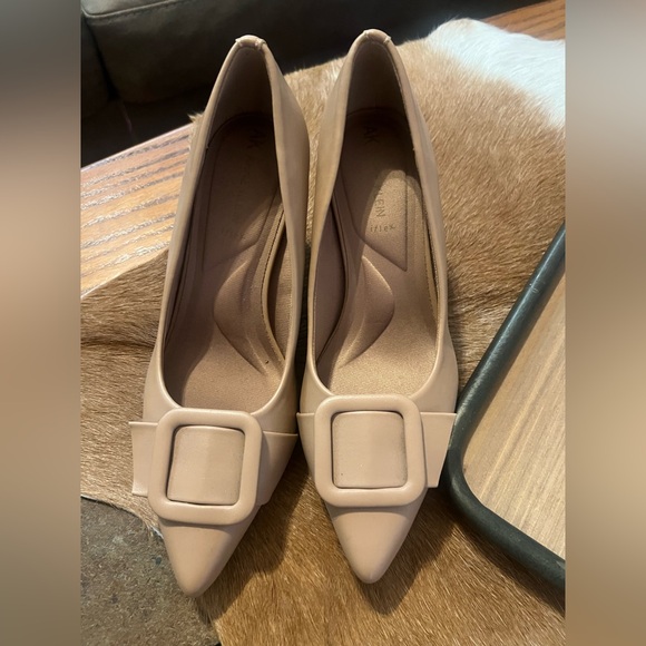 Anne Klein Tan Buckle Heels - Picture 3 of 5